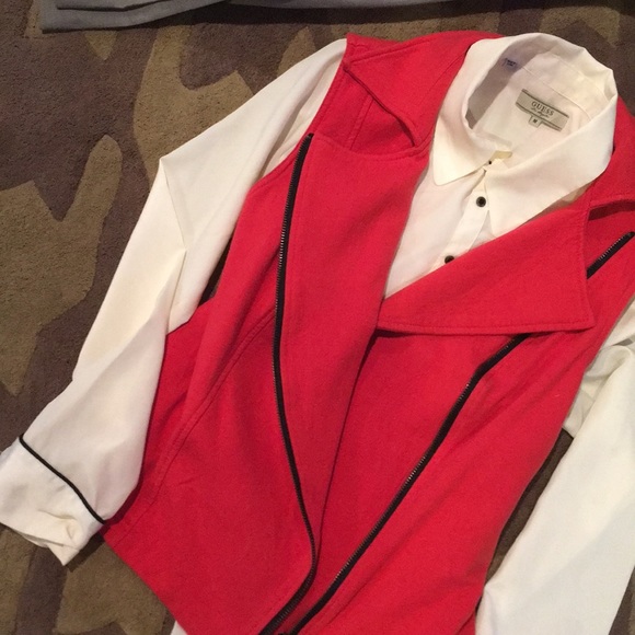 Vest - Picture 4 of 5